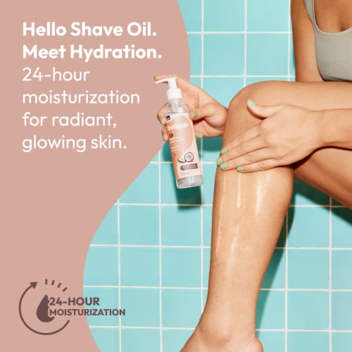 Skintimate 2 in 1 Shave Oil + Moisturizer Protects & Smooths Coconut Bliss Scent Perspective: back