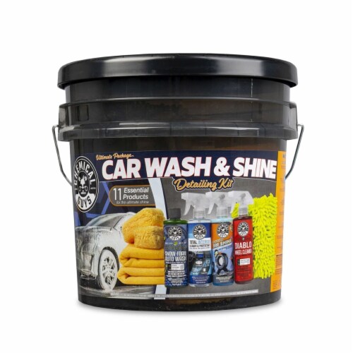 CHEMICAL GUYS ULTIMATE CAR WASH & SHINE ESSENTIALS CAR WAXING