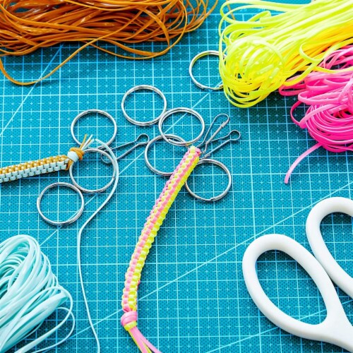 Lanyard Kit Plastic Cord String for 15 Keychains 40 Ft Each Spool 31 Colors PACK Fred Meyer