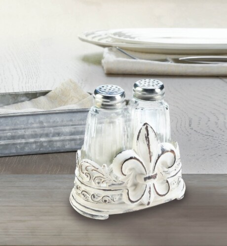 Fleur-De-Lis Shaker Set Perspective: back