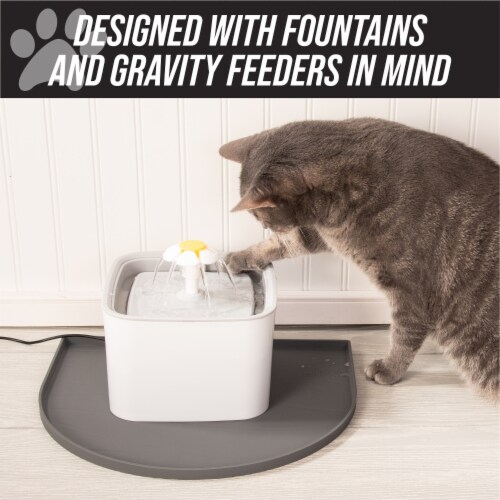 Leashboss Fountain Mat Black Small Small Harris Teeter