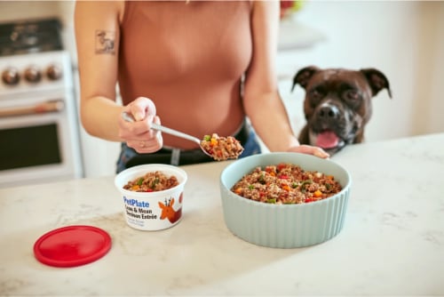PetPlate Human-Grade Venison Entrée Fresh Dog Food For All Life Stages Perspective: back