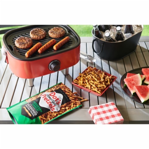 Dot's Homestyle Pretzels Seasoned Parmesan Garlic Pretzel Twists 16 oz Perspective: back