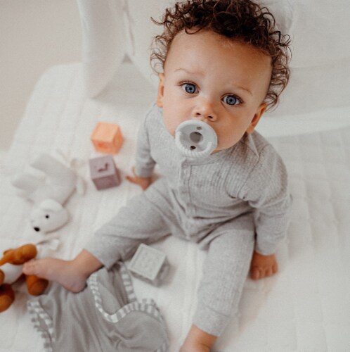 Pacifier 4 Pack by Comfy Cubs, Grey, Flat Perspective: back