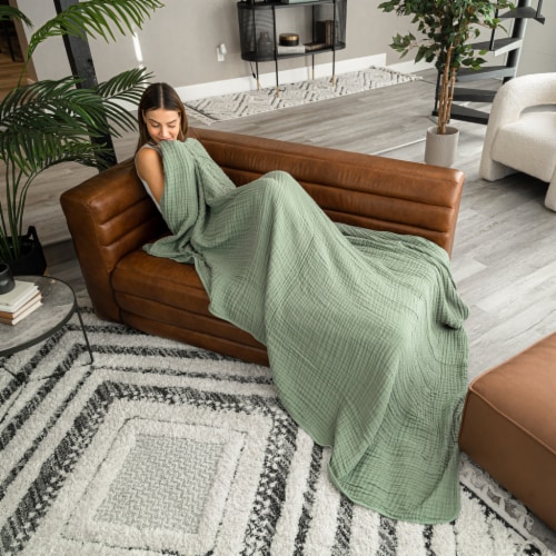 90 by 90 blanket outlet
