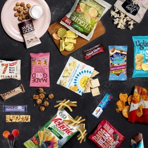 AWESOME GLUTEN FREE GIFT BASKETS FOR MEN. WOMEN | FOOD GIFTS FOR ALL OCCASIONS 30 COUNT Perspective: back