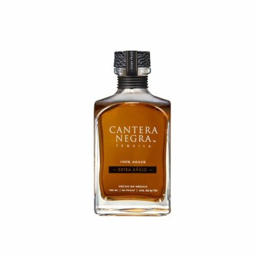 Cantera Negra Tequila Extra Anejo Perspective: back