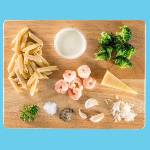Scott & Jon's Shrimp Alfredo with Penne Frozen Meal Perspective: back