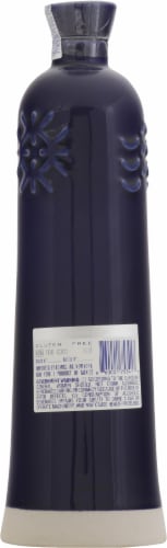 Komos Tequila Anejo Cristalino Perspective: back