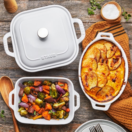 Staub Ceramics 4-pc Baking Pans Set, Casserole Dish with Lid, Brownie Pan, White Perspective: back