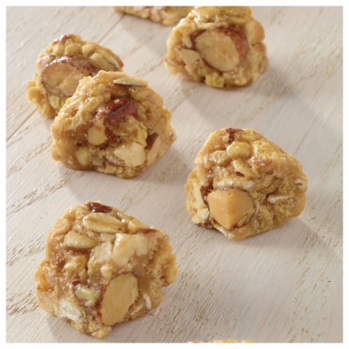 Bear Naked Peanut Butter and Honey Granola Bites Perspective: back