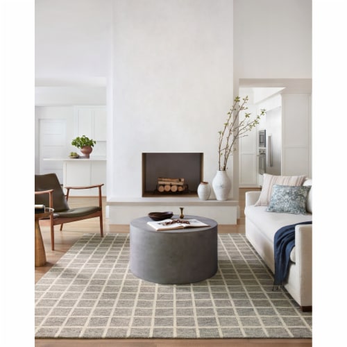 Pol-05 Slate, Ivory 2'-3  X 3'-9  Size Rug Perspective: back