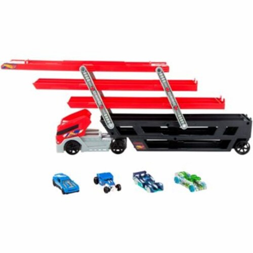 hot wheels mega hauler vehicle with 6 expandable levels