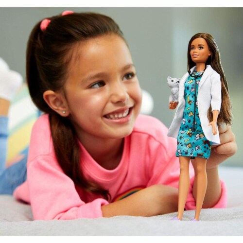 Mattel Barbie Careers Pet Vet Doll And Playset 