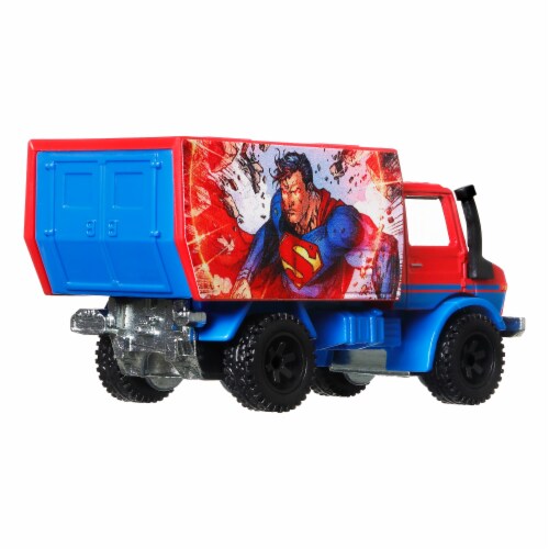 Hot Wheels® Superman '88 Mercedes Truck Perspective: back