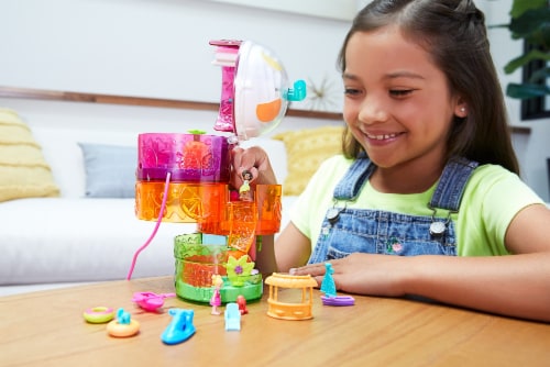 Mattel® Polly Pocket™ Spin 'N Surprise Waterpark Playset Perspective: back