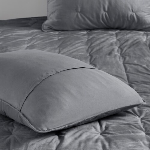 Modavari Home Fashions Quilt - Gray Perspective: back