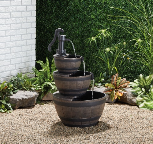 HD Outdoors 3-Tier Water Barrel Fountain Perspective: back
