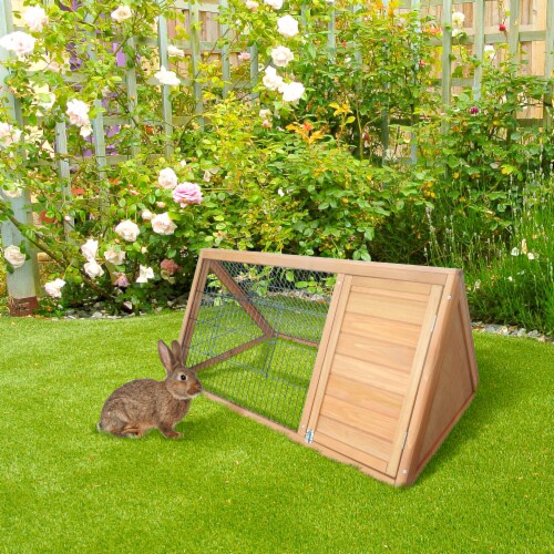 Triangle rabbit hutch discount