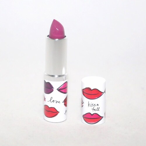 Clinique Dramatically Different Lipstick Kiss Love Matte Plum Perspective: back