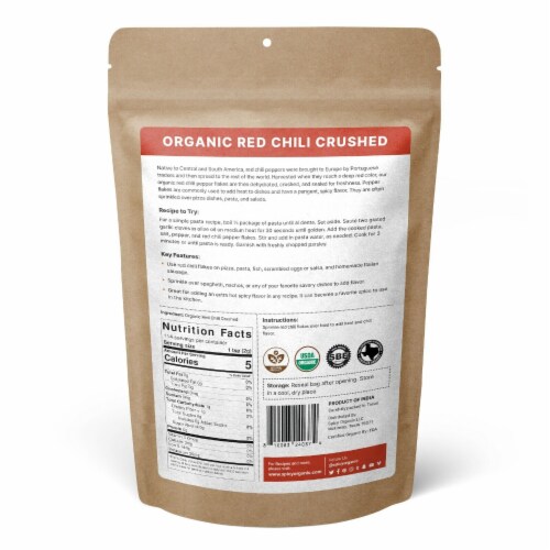 Organic Dried Crushed Red Pepper Flakes 8 oz Perspective: back
