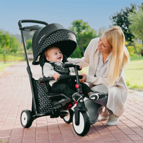 smarTrike 6 in 1 Modular Stroller Tricycle, 1 Handed Steering, Black and White Perspective: back