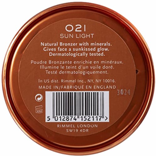 Rimmel Natural Bronzer Pressed Bronzing Powder - 021 Sun Light Perspective: back