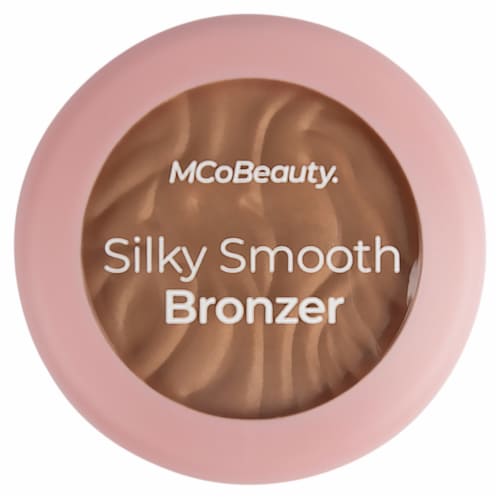 MCoBeauty Silky Smooth Bronzer Lightweight Shimmer Finish Perspective: back