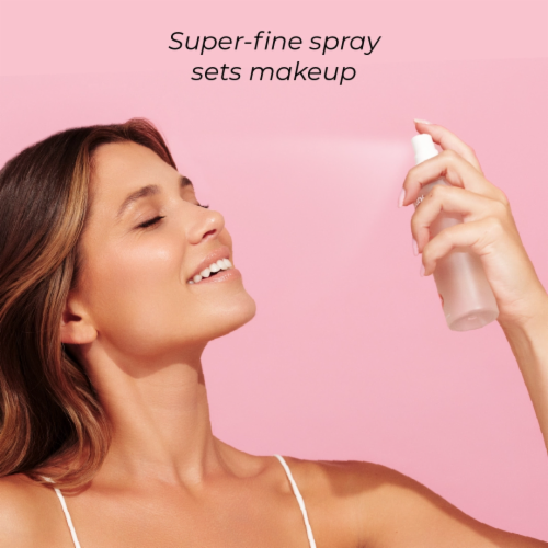 MCoBeauty Miracle Flawless Setting Spray Perspective: back