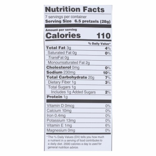 Quinn - Deli Rye Pretzel Stick - Case of 8 - 7 oz. Perspective: back