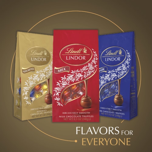 Lindt LINDOR Assorted Chocolate Candy Truffles Perspective: bottom