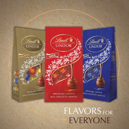 Lindt LINDOR Non-Dairy Oatmilk Dark Chocolate Candy Truffles Bag Perspective: bottom
