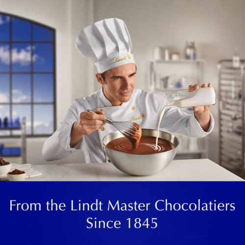 Lindt CLASSIC RECIPE Milk Chocolate Candy Individually Wrapped Pieces Perspective: bottom