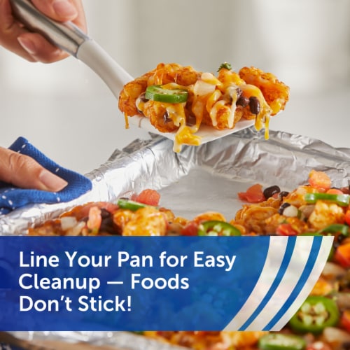 Reynolds Wrap® Non-Stick Aluminum Foil Perspective: bottom