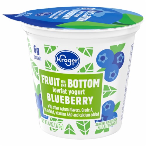 Kroger® Blueberry Fruit On The Bottom Lowfat Yogurt Cup Perspective: bottom