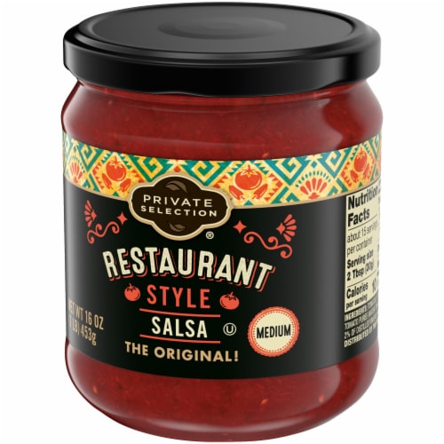 Private Selection® Medium Restaurant Style Salsa Perspective: bottom