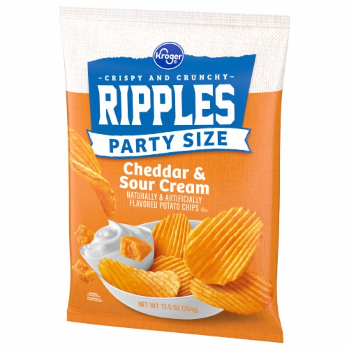 Kroger® Cheddar & Sour Cream Ripples Potato Chips Party Size Perspective: bottom