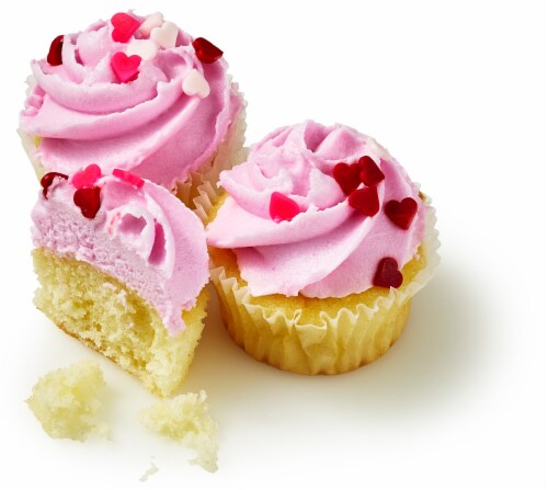 Bakery Fresh Mini Valentine Vanilla Cupcake Perspective: bottom
