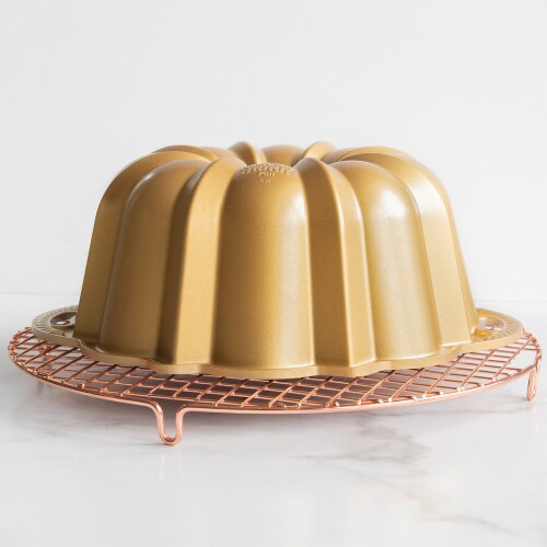 Nordic Ware Round Copper Cooling & Serving Grid Perspective: bottom