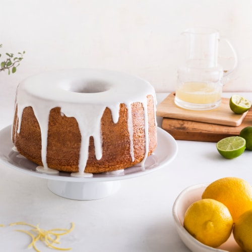 Nordic Ware Angel Food Cake Pan, 10 Inch Perspective: bottom