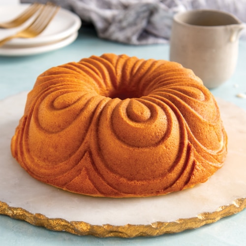Nordic Ware Chiffon Bundt Pan Perspective: bottom