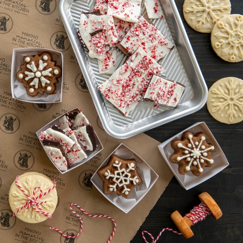 Nordic Ware Snowflake Cakelets Pan - Platinum Perspective: bottom