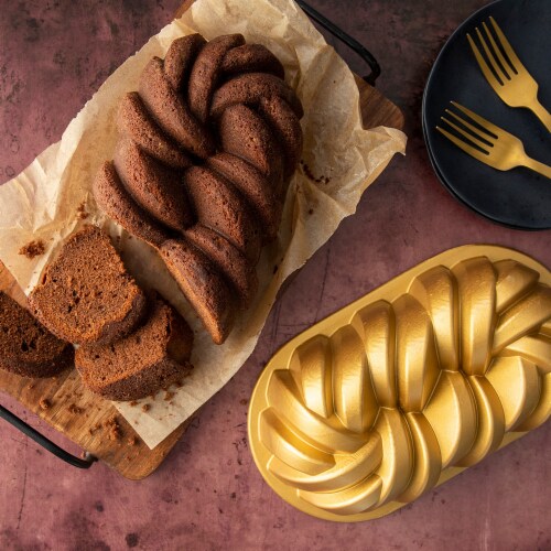 Nordic Ware 75th Anniversary Braided Loaf Pan Perspective: bottom