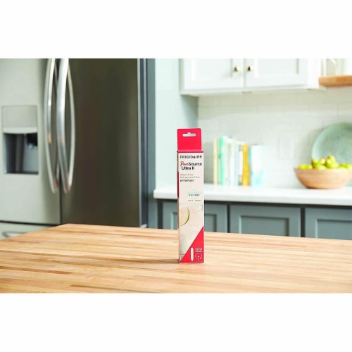 Frigidaire 4002181 Pure Source Ultra II Refrigerator Replacement Filter Perspective: bottom