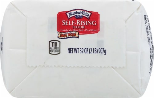 Martha White® Self-Rising Flour Perspective: bottom