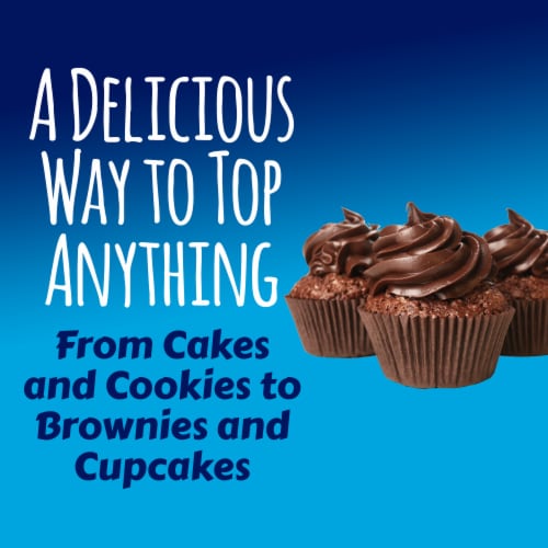 Pillsbury Zero Sugar Creamy Supreme Chocolate Fudge Flavored Premium Frosting Perspective: bottom