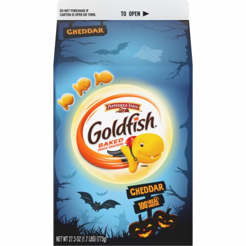 Goldfish Cheddar Crackers Snack Crackers Halloween Edition Perspective: bottom