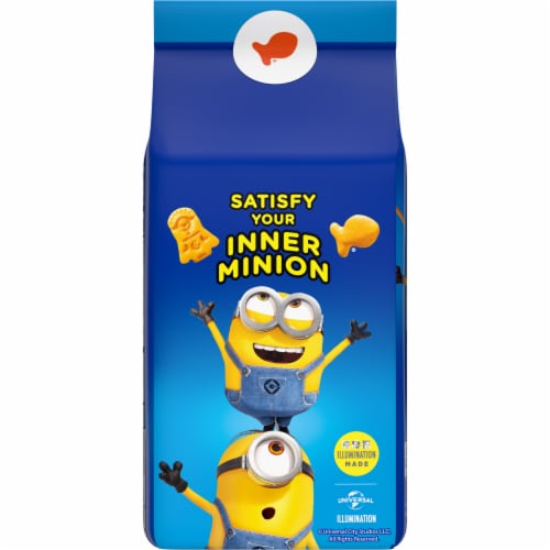 Goldfish® Minions™ Shaped Cheddar Cheese Crackers Perspective: bottom