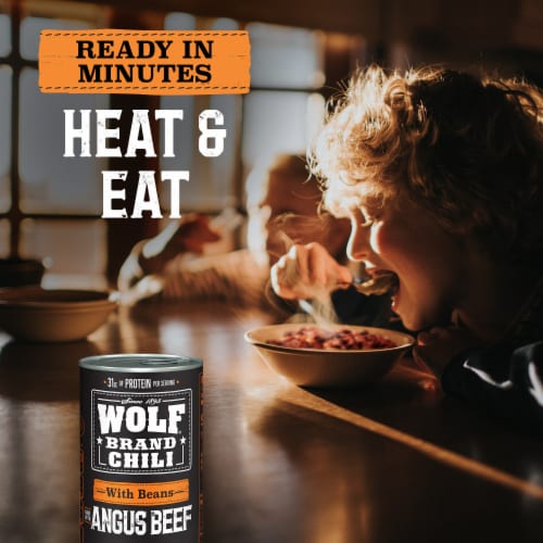 Wolf Brand Angus With Beans Chili Perspective: bottom