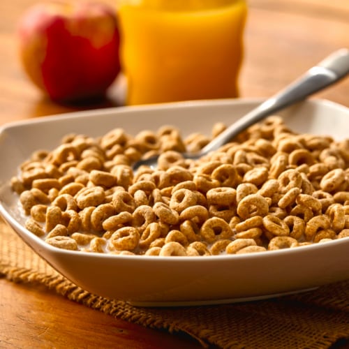 General Mills Cheerios Cereal Cup Perspective: bottom